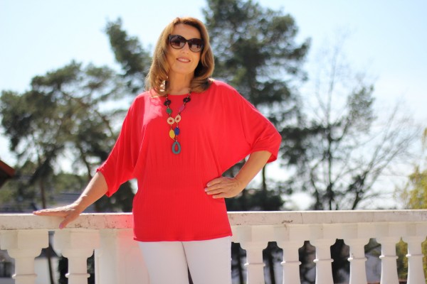 rote Sommerbluse mit Kette in ONE SIZE